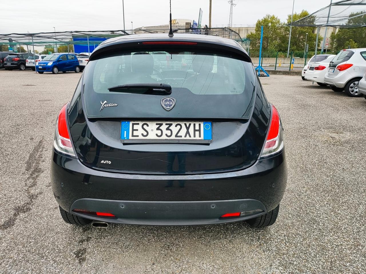 Lancia Ypsilon 1.2 69 CV 5 porte Platinum