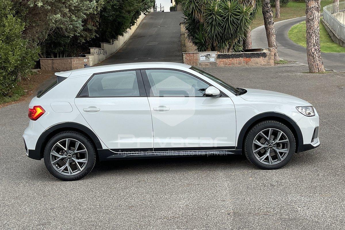 AUDI A1 citycarver 30 TFSI Admired
