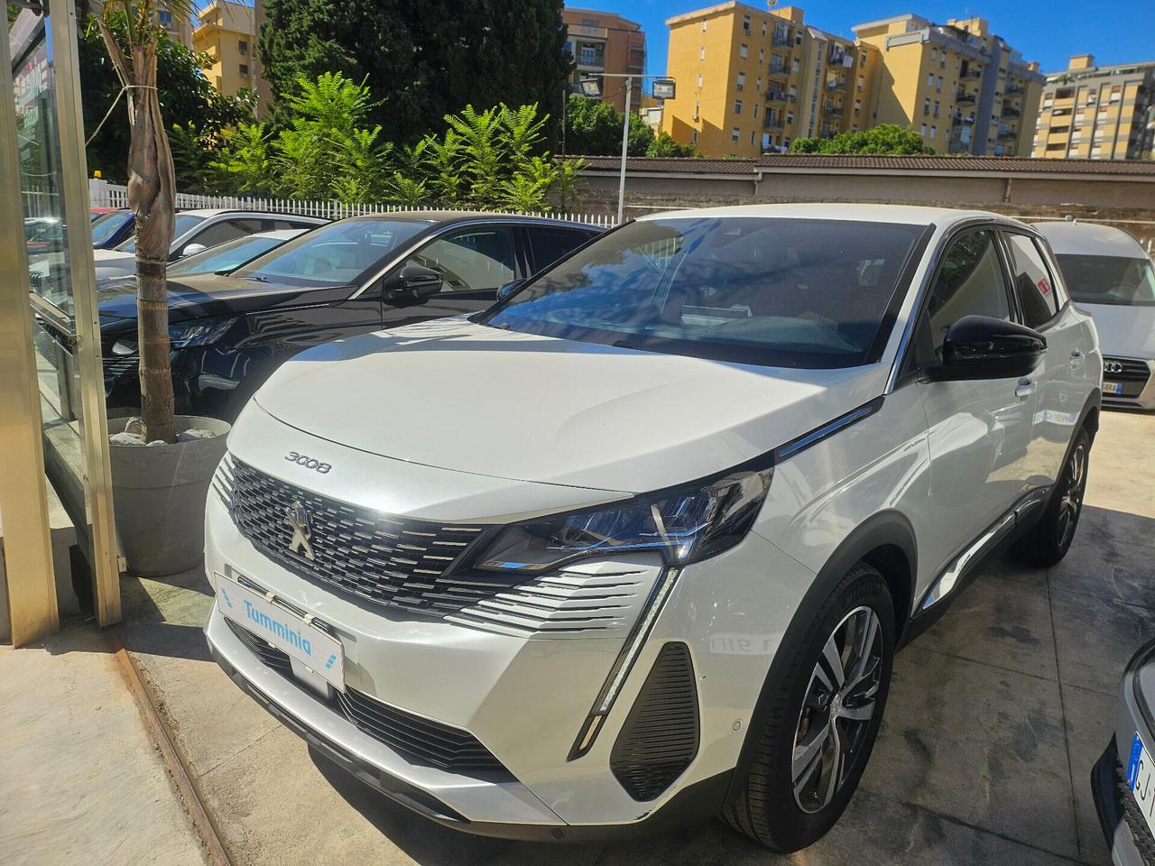 Peugeot 3008 BlueHDi 130 EAT8 Allure Pack 04/2023
