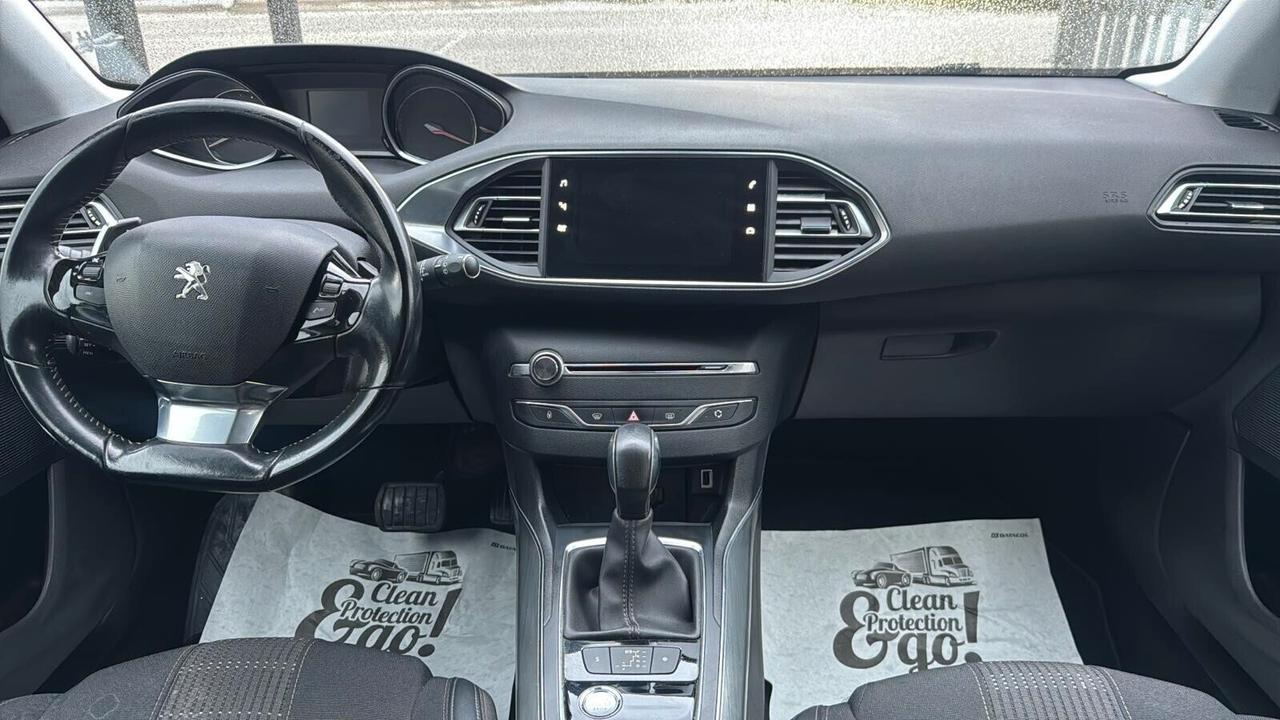 Peugeot 308 BlueHDi 130cv automatica GARANZIA
