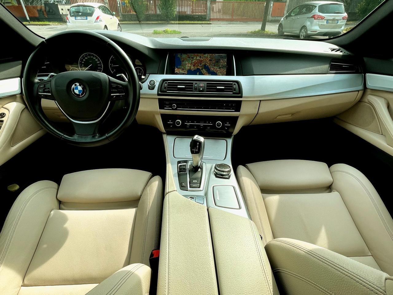 BMW 520D sw aut-Pelle,Nav,Led-Tagl.BMW-2017
