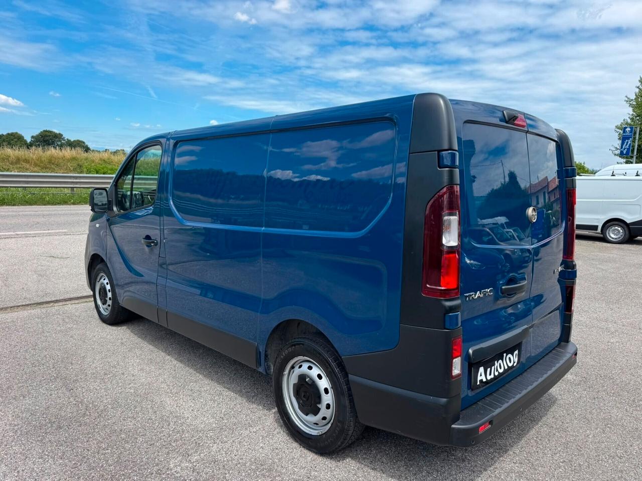 Renault Trafic T29 2.0 dCi 120CV PC-TN Furgone Ice