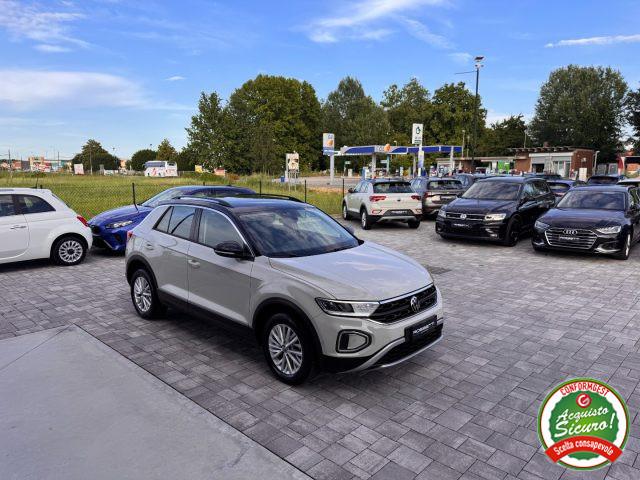 VOLKSWAGEN T-Roc 1.0 TSI RESTYLING ANCHE PER NEOPATENTATI