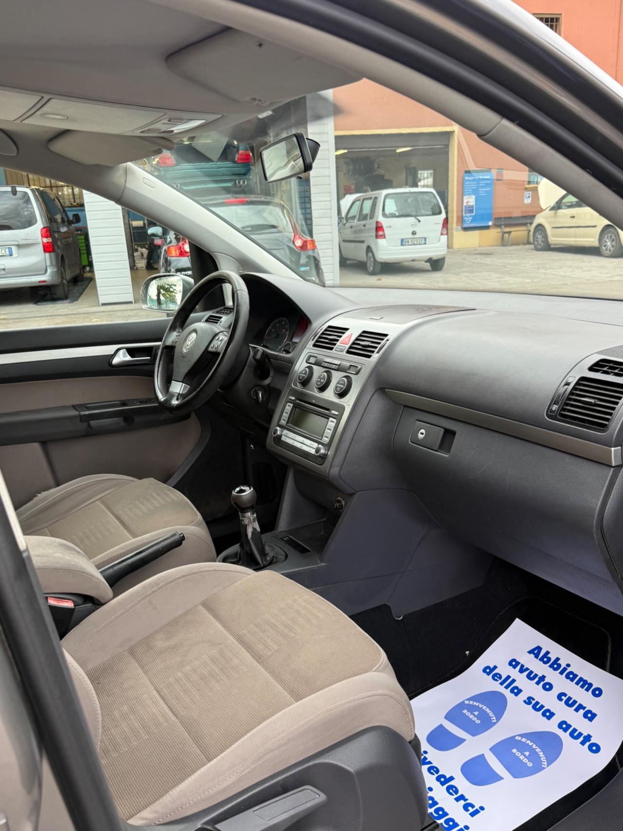 Volkswagen Touran 2.0 Highline Ecofuel 7 posti