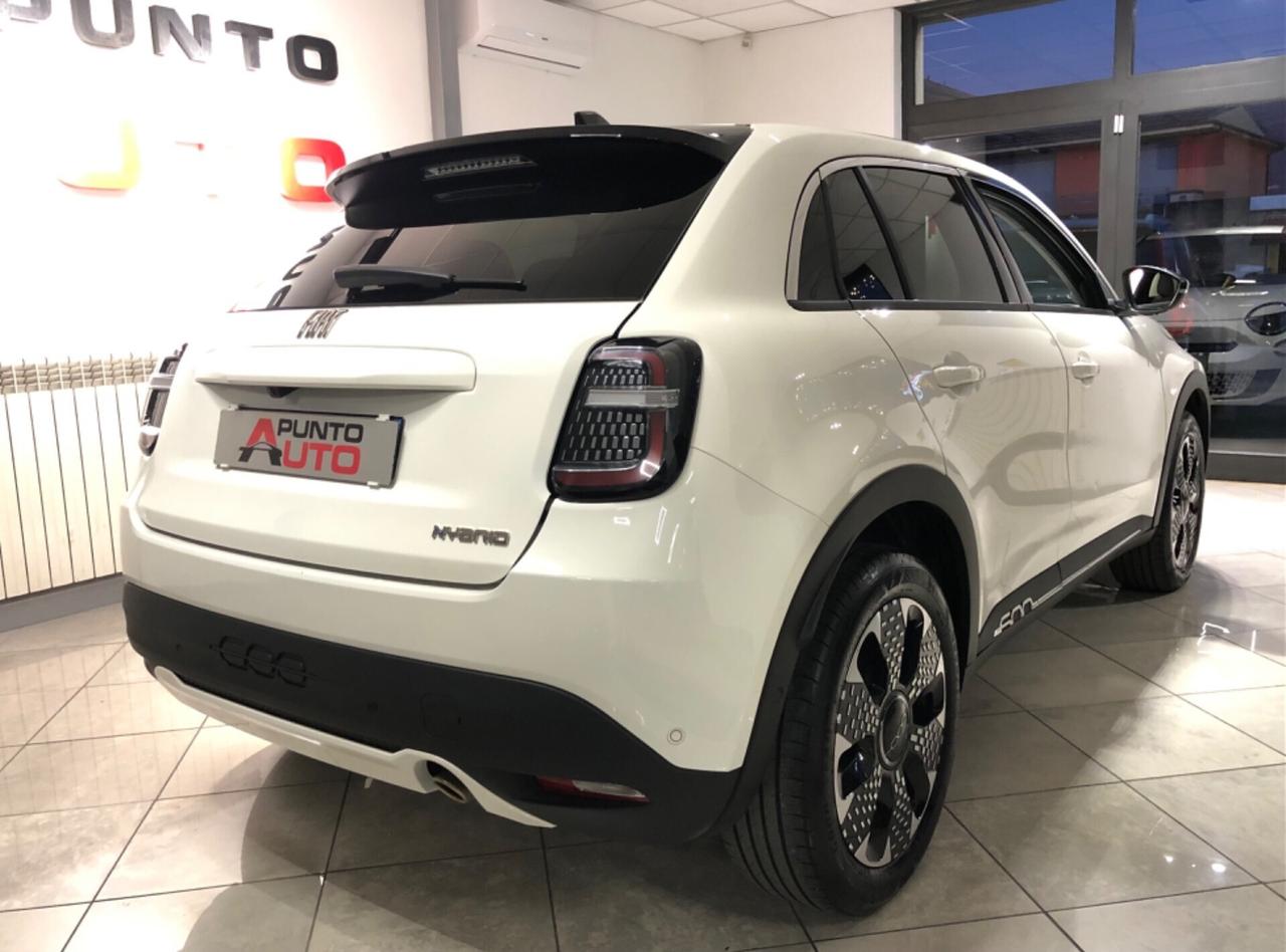 Fiat 600 Hybrid 100 CV DCT MHEV La Prima