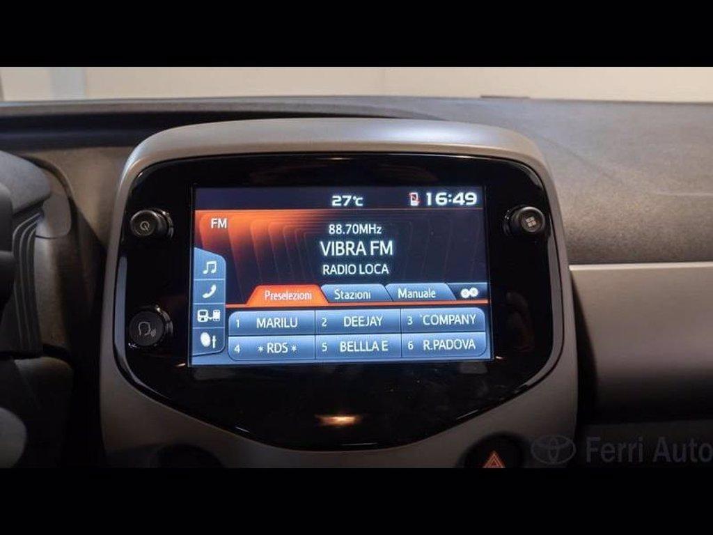TOYOTA Aygo 5p 1.0 x-play 72cv del 2021