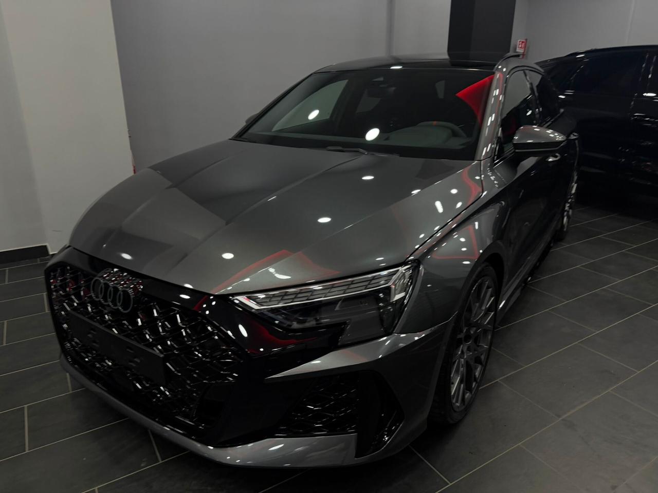 Audi A3 RS 3 SPB TFSI quattro S tronic
