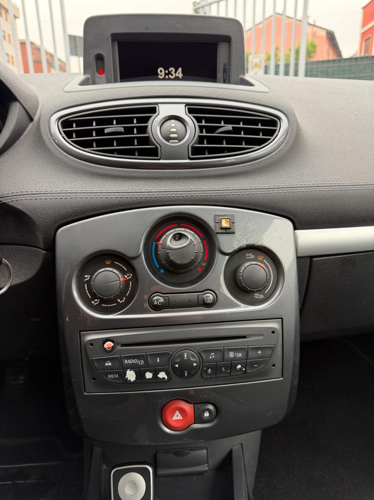 Renault Clio 1.2 Neopatentati Euro 5