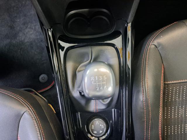 PEUGEOT 2008 100 GT Line