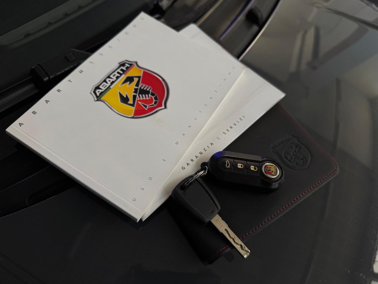 Fiat 500 Abarth 595 (2021) – 145 CV di Pura Adrenalina