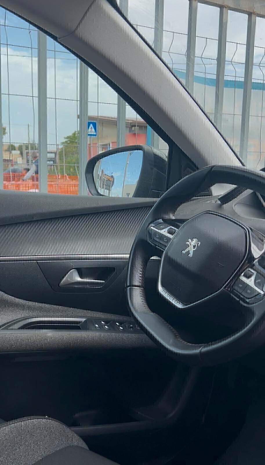 Peugeot 3008 1.5 BlueHDi Promo BlackFriday