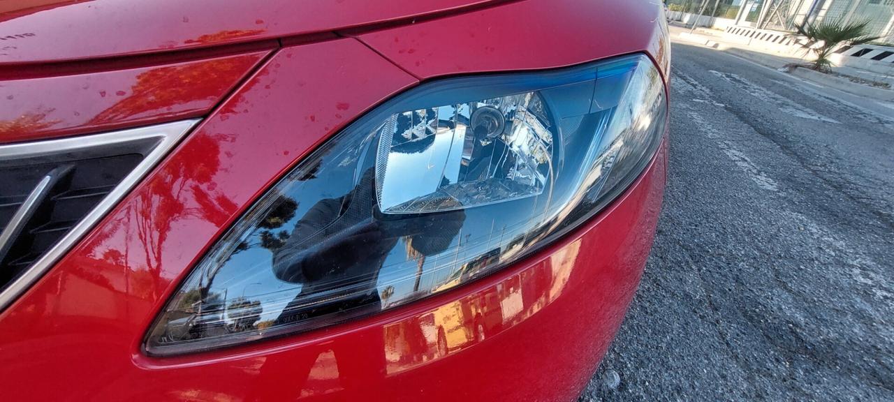 YPSILON 1,2 GPL DI SERIE CASA MADRE LANCIA MOD.ALBERTA FERRETTI FARI A LED IMPECCABILE