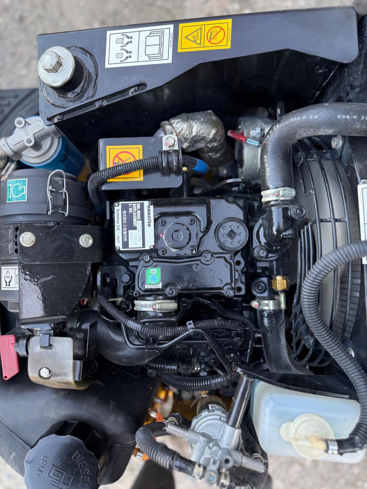 Mini escavatore Komatsu PC 09/1 cingoli allargabili