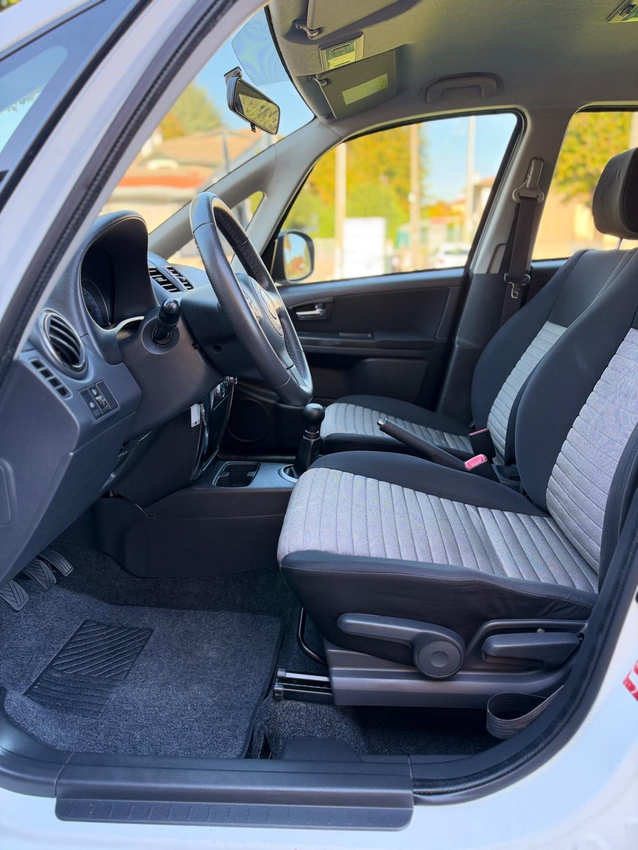 Fiat Sedici 1.6 16V 4x2 Emotion