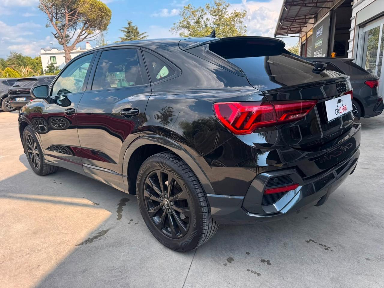 Audi Q3 SPB 35 TDI quattro S tronic Identity Black