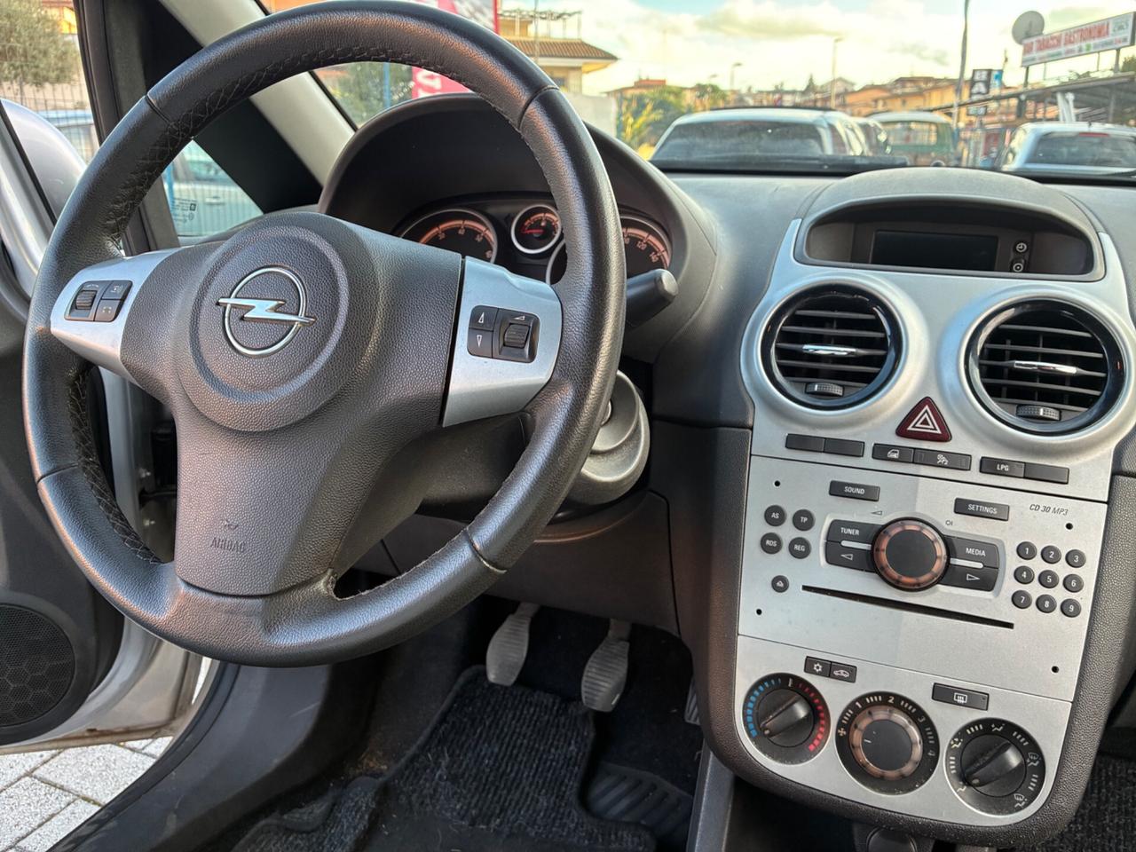 Opel Corsa GPL