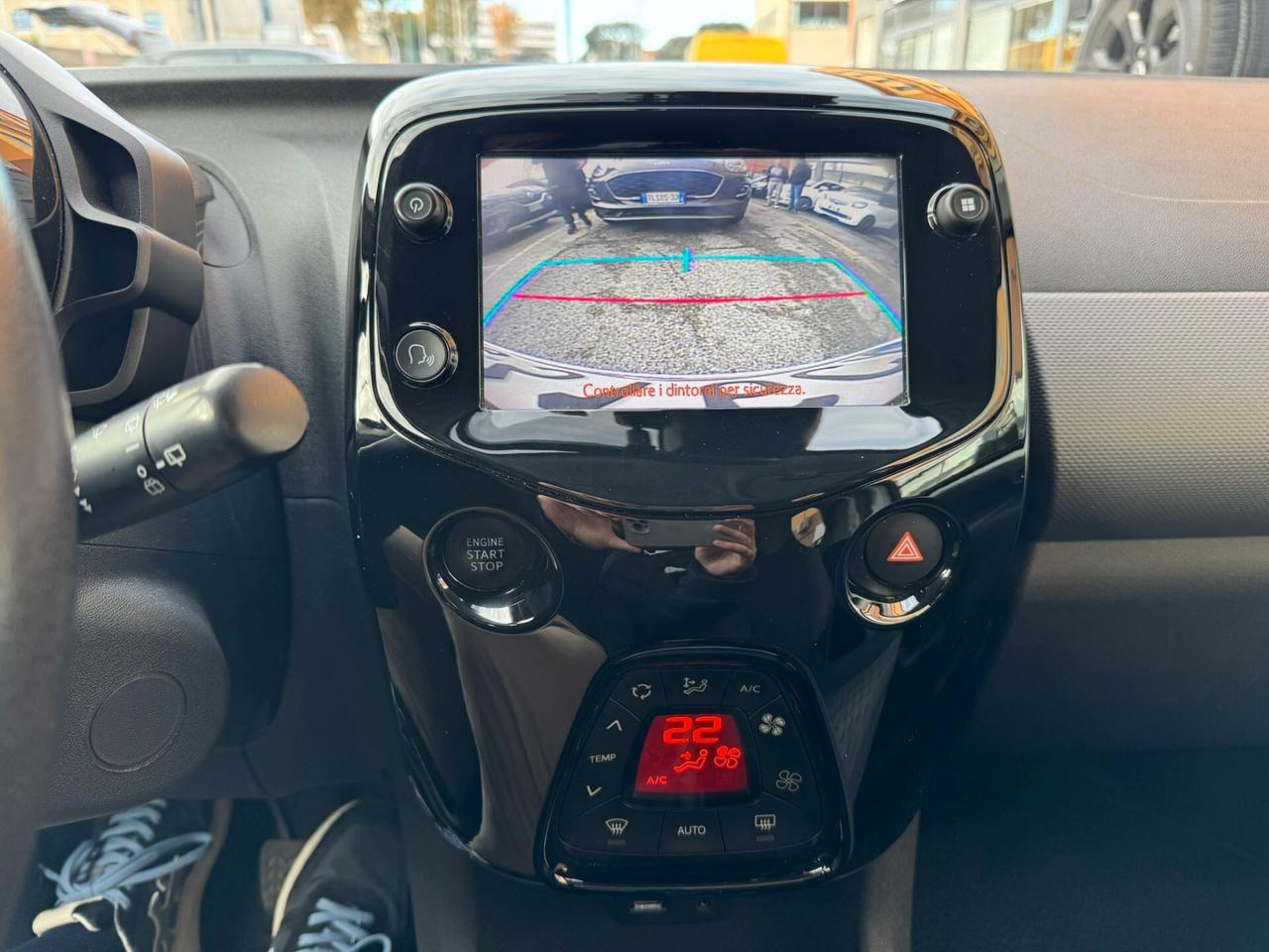 Peugeot 108 VTi 72 S&S 5 porte Allure TOP!