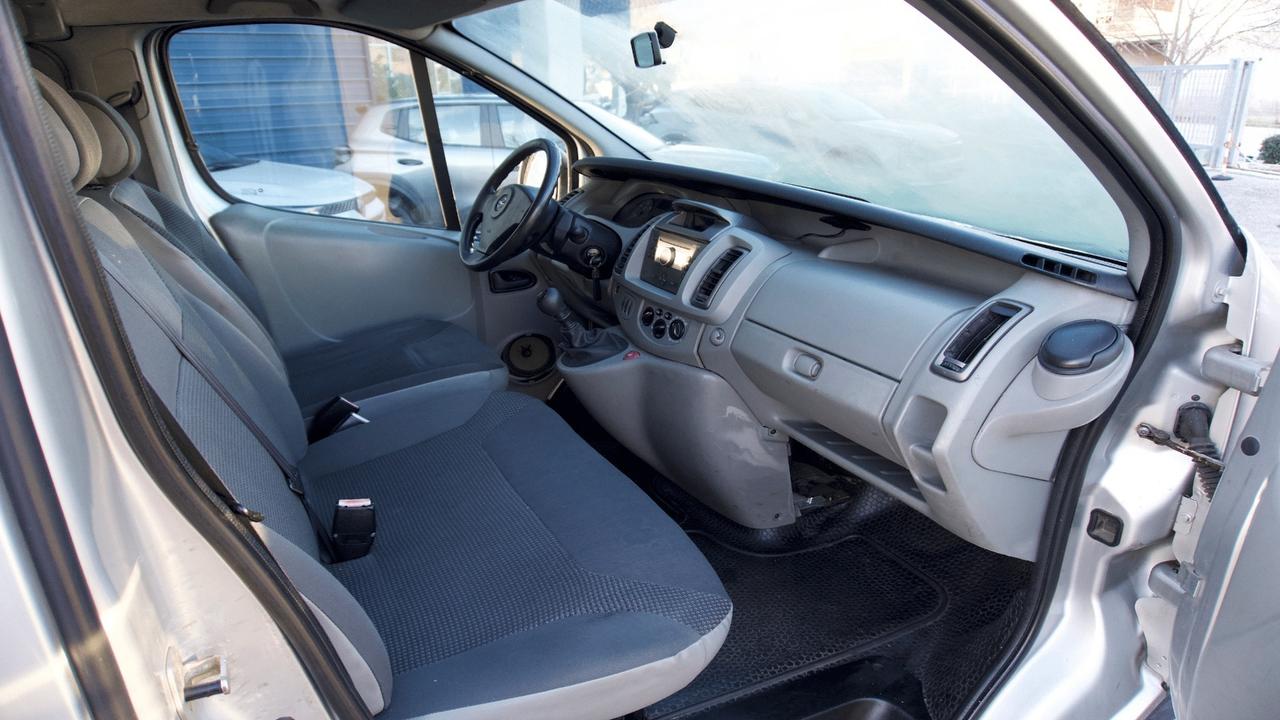 Opel Vivaro 29 2.0 CDTI 120CV PL-TN Combi 9 posti