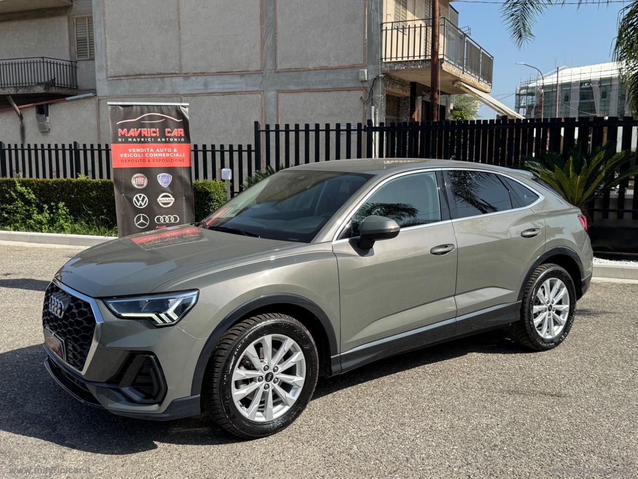 AUDI Q3 SPB 35 TDI S tronic Business Plus
