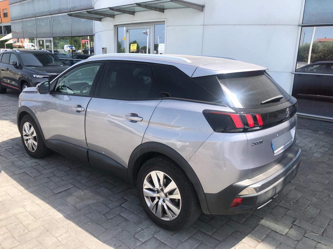 Peugeot 3008 BlueHDi 120 S&S Allure