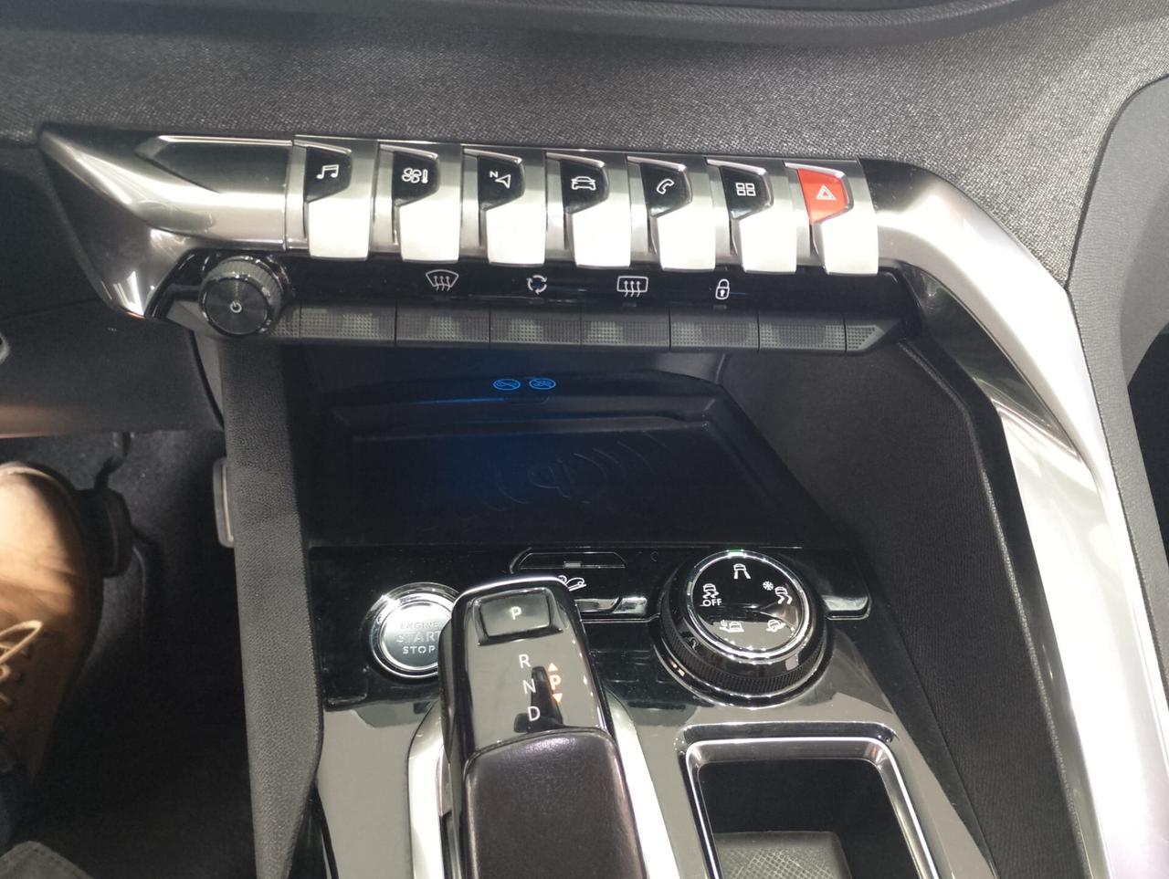 Peugeot 3008 BlueHDi 130 S&S EAT8 Allure