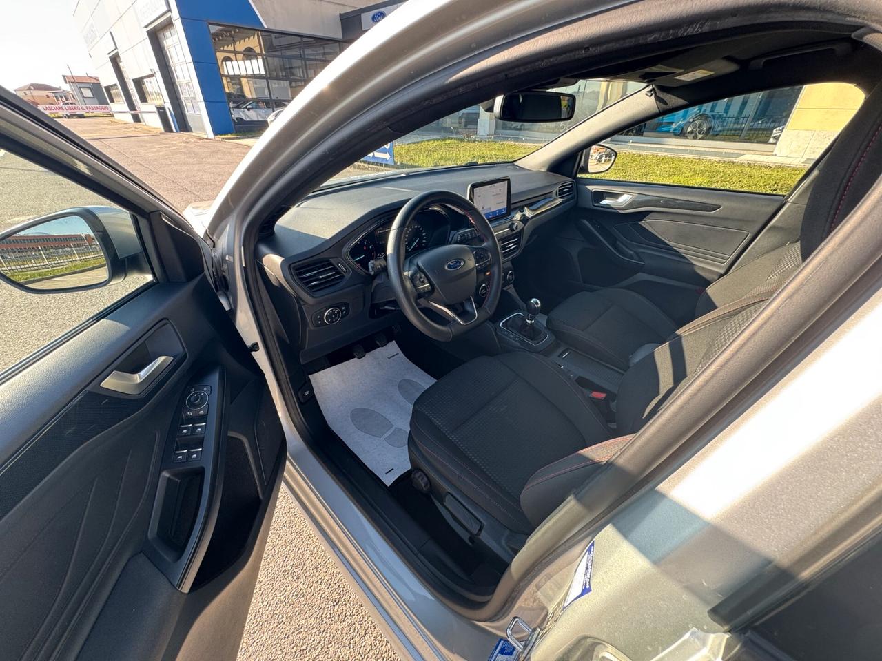 Ford Focus St-Line 1.0 EcoBoost Hybrid 125 CV Manuale