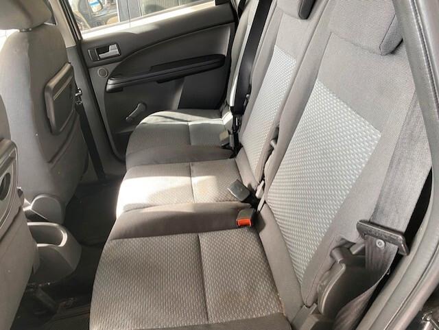 Ford Focus C-Max 1.6 TDCi (90CV)