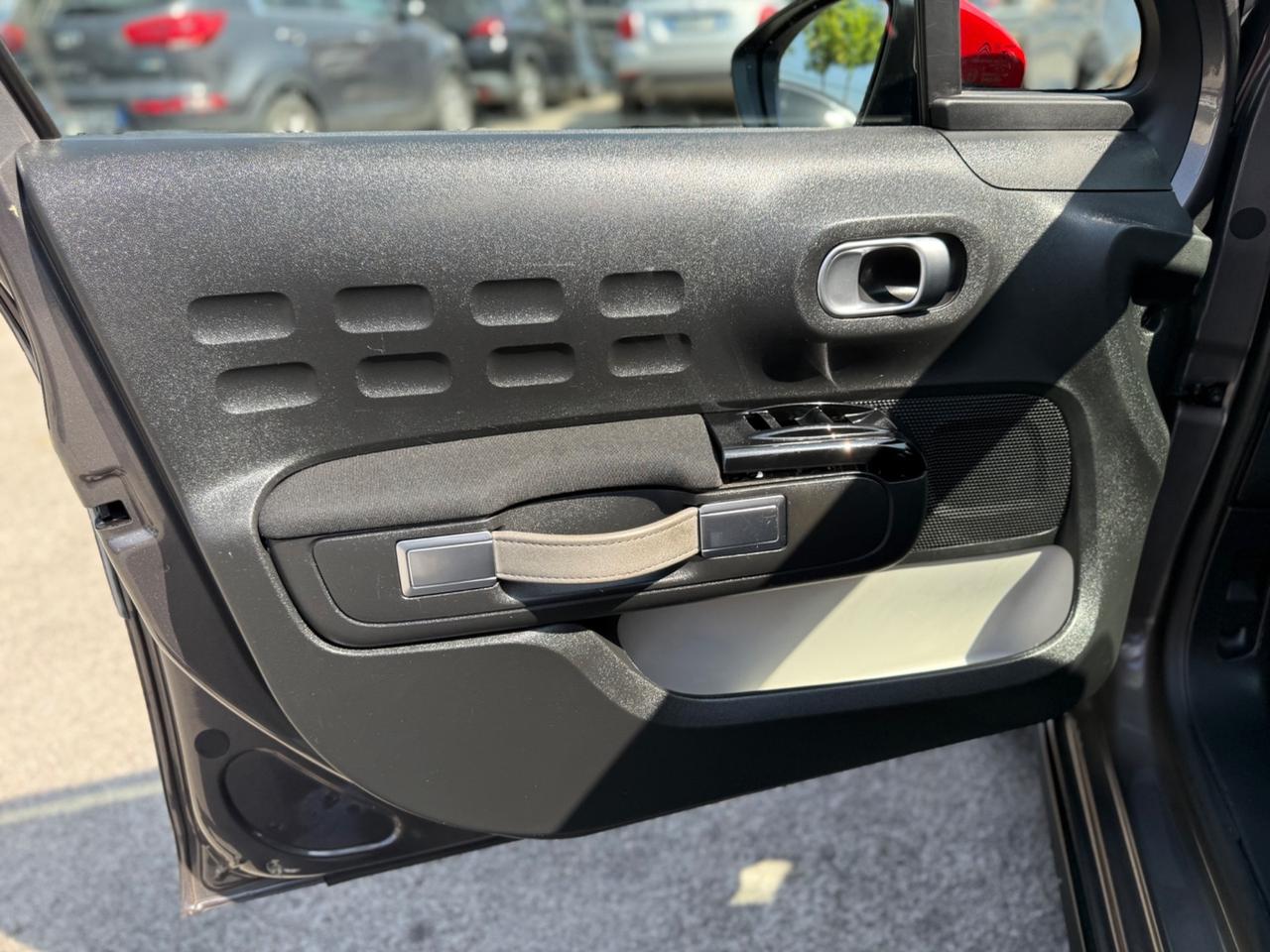Citroen C3 PureTech 82 Shine Cinghia Fatta