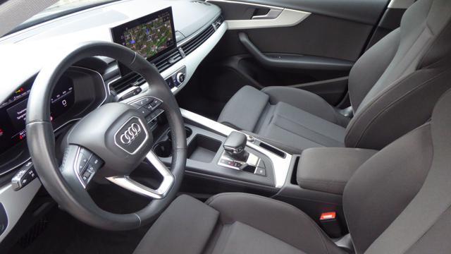 AUDI A4 Avant 40 TDI S tronic Business Advanced