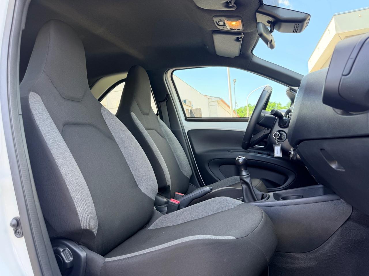 Toyota Aygo X 1.0 VVT-i 72 CV 5 porte Lounge
