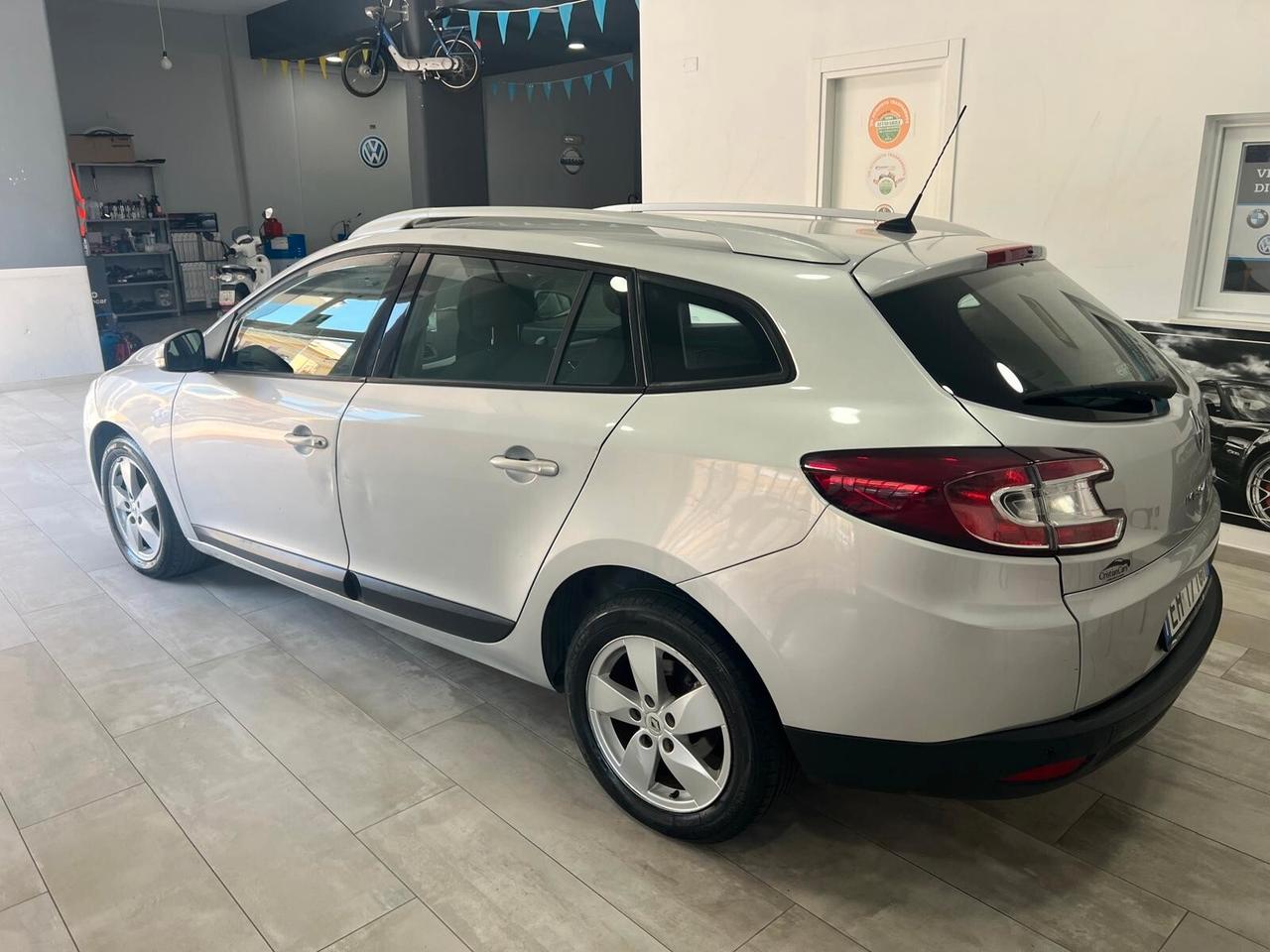 Renault Megane Mégane 1.5 dCi 110CV SporTour Attractive
