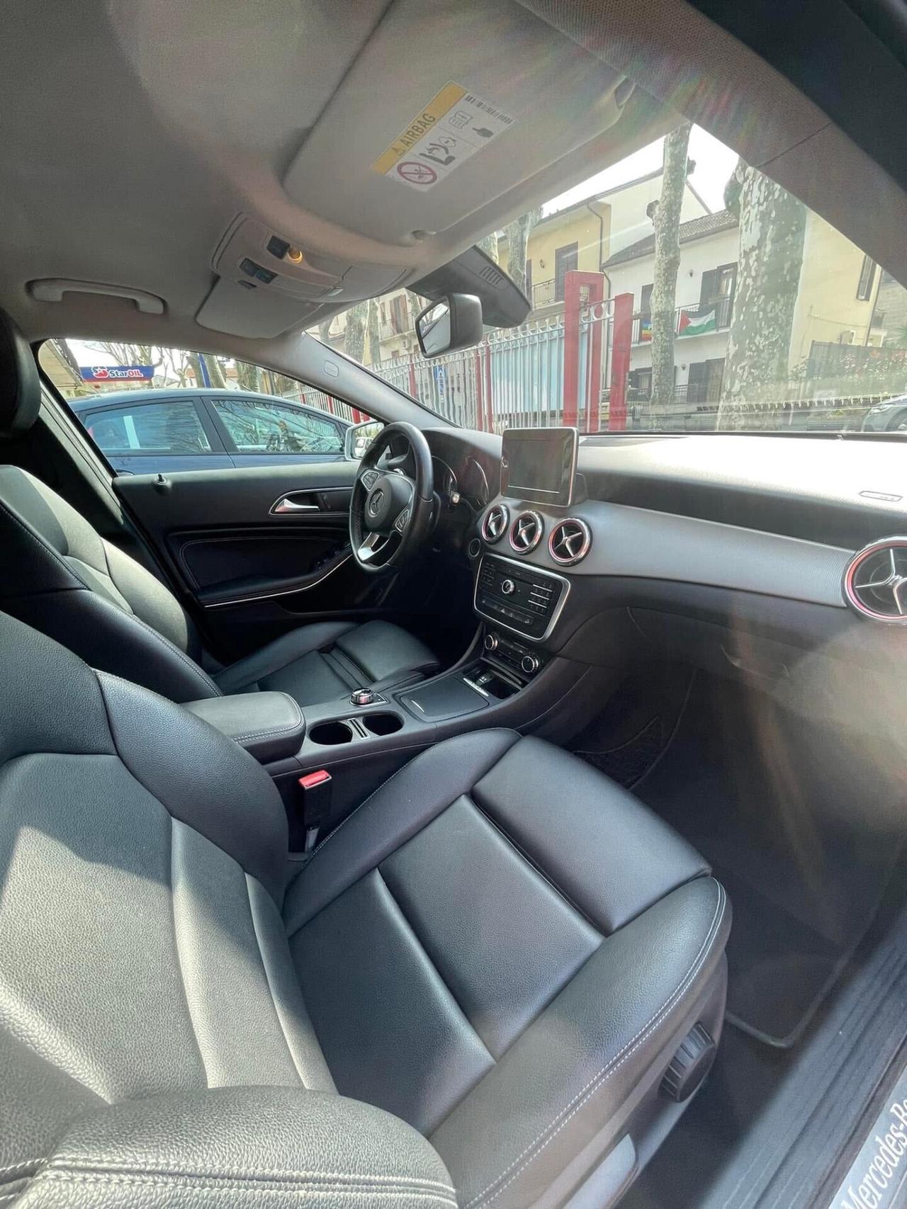 Mercedes-benz GLA 220 200 d Automatic 4Matic Premium