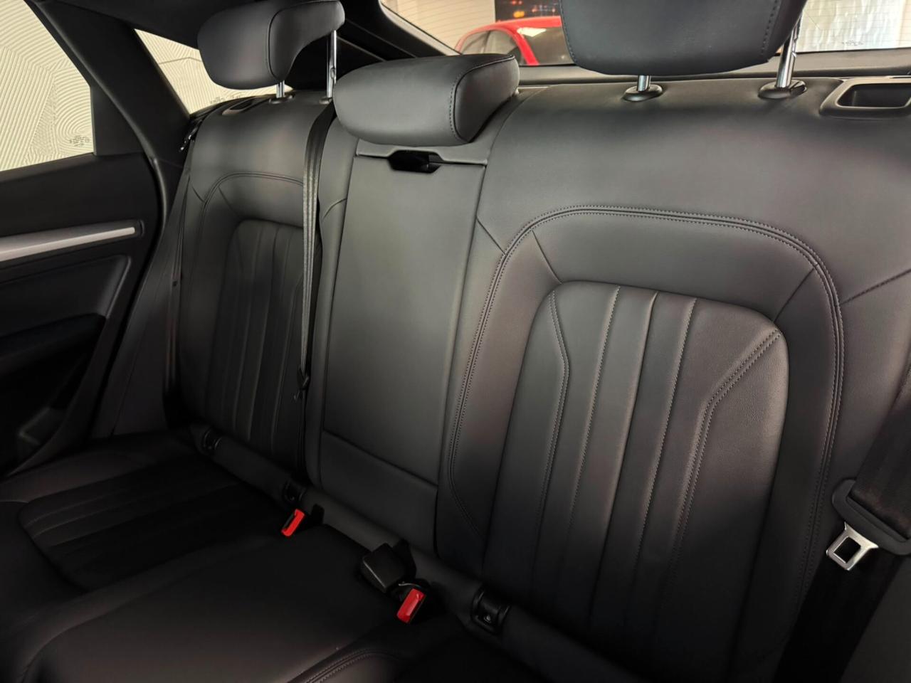 Audi Q5 SPB 40 TDI quattro S tronic Identity Black