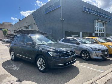 VOLKSWAGEN Tiguan 2.0 TDI 150 CV SCR DSG