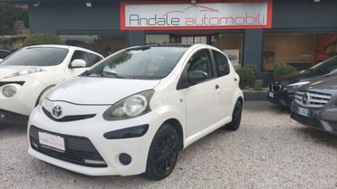 Toyota Aygo 1.0 12V VVT-i 5 porte Active Connect