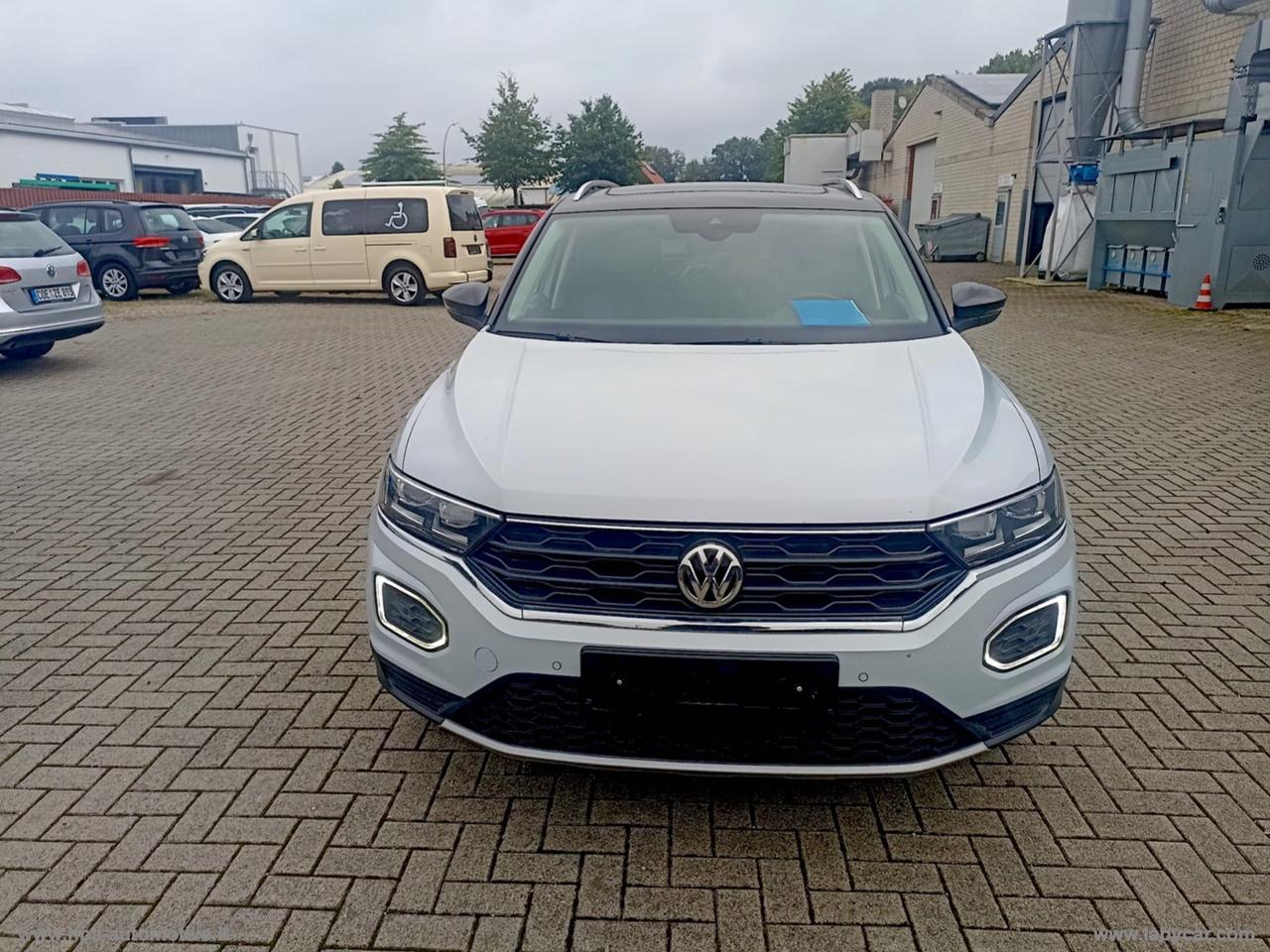 VOLKSWAGEN T-Roc 1.6 TDI LED NAVI TETTO PANORAMICO