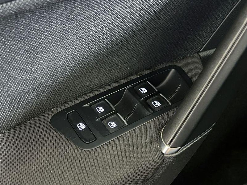 Volkswagen Golf Golf 5p 2.0 tdi Gtd 184cv dsg