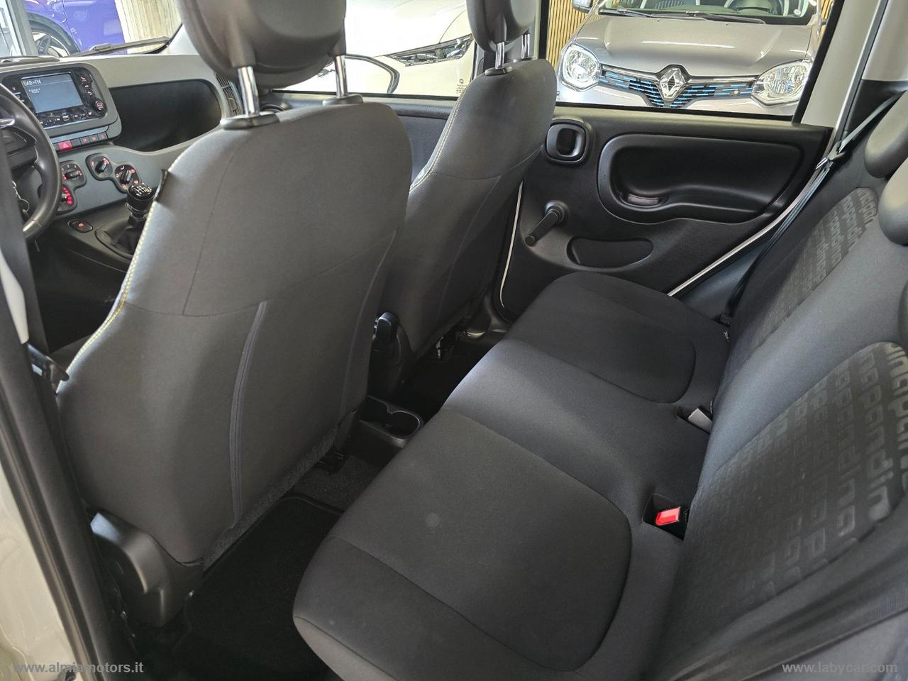 FIAT Panda 1.0 FireFly S&S Hybrid Pandina