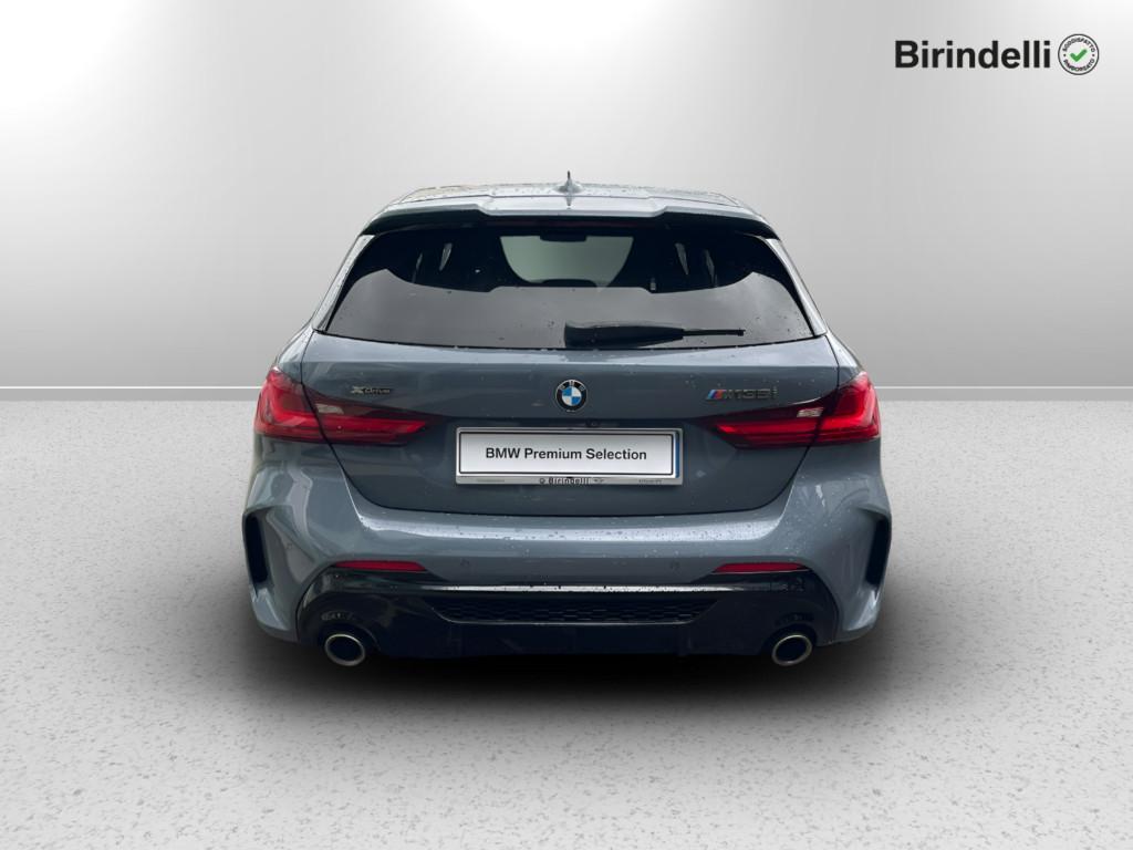 BMW Serie 1 (F40) - M 135i xDrive