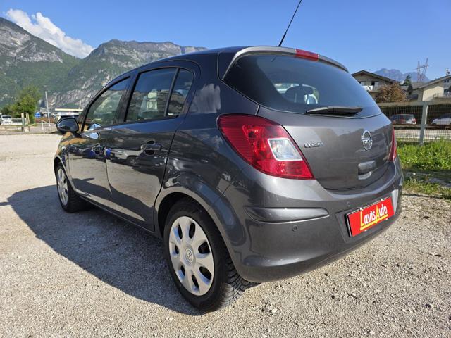 OPEL Corsa 1.2 5 porte Sport