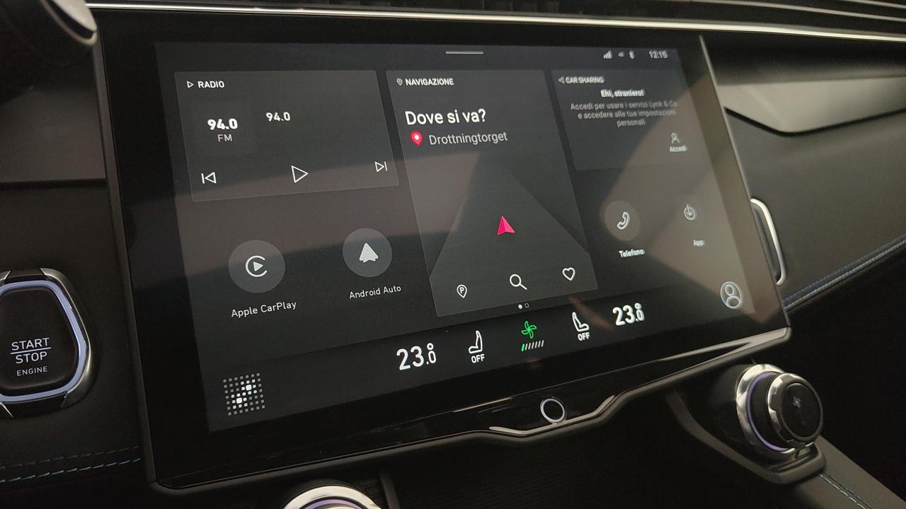 LYNK & CO 01 1.5 td phev auto