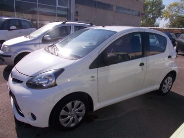 TOYOTA - Aygo - 1.0 12V VVT-i 5p. Active Connect