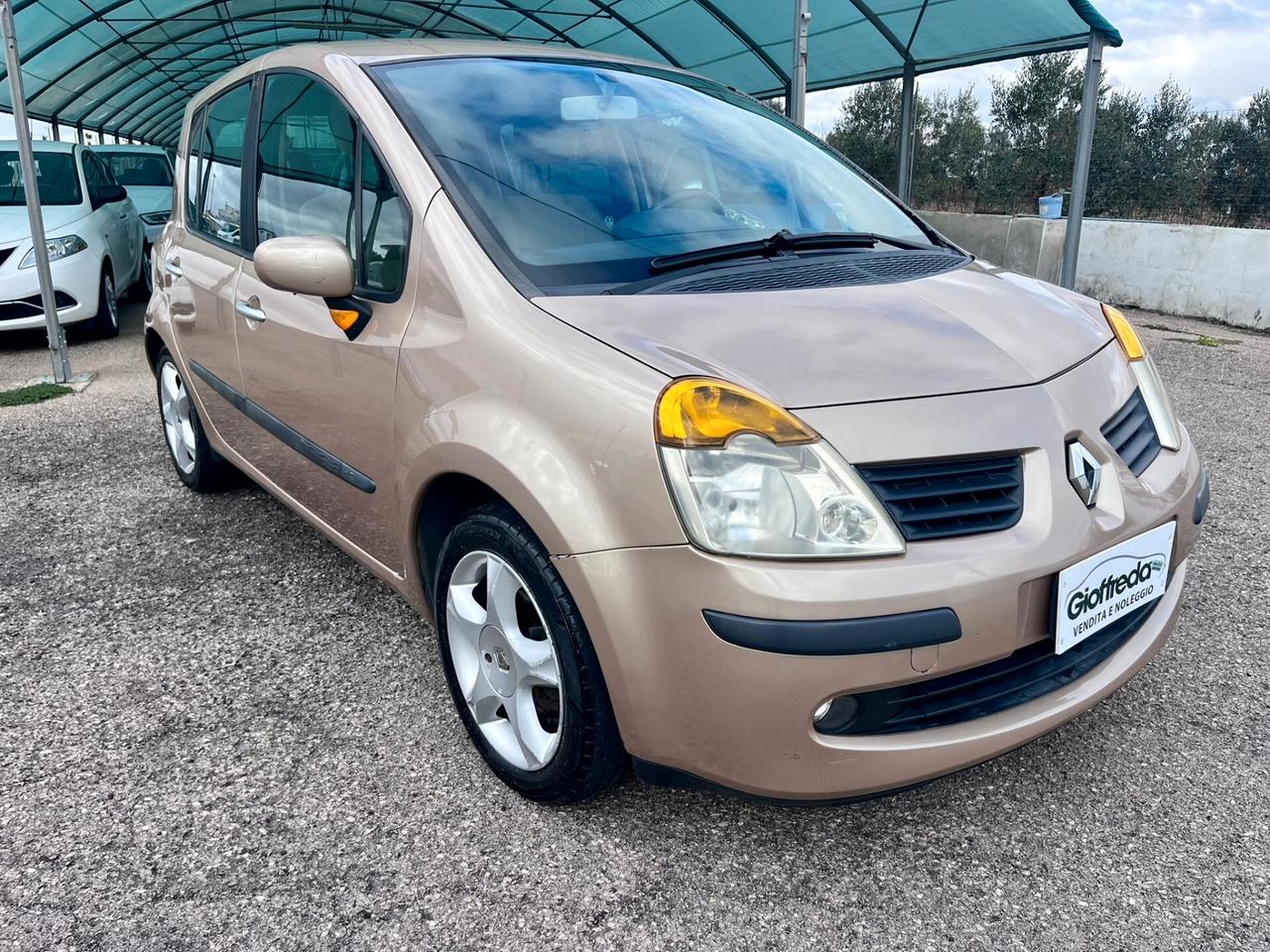 Renault Modus 1.5 dCi 82CV Luxe Dynamique