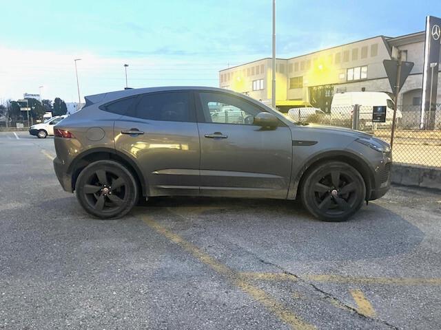 Jaguar E-Pace 2.0D 150 CV AWD aut. R-Dynamic SE