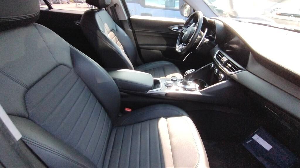 Alfa Romeo Giulia 2.2 Turbodiesel 190 CV AT8 Sprint