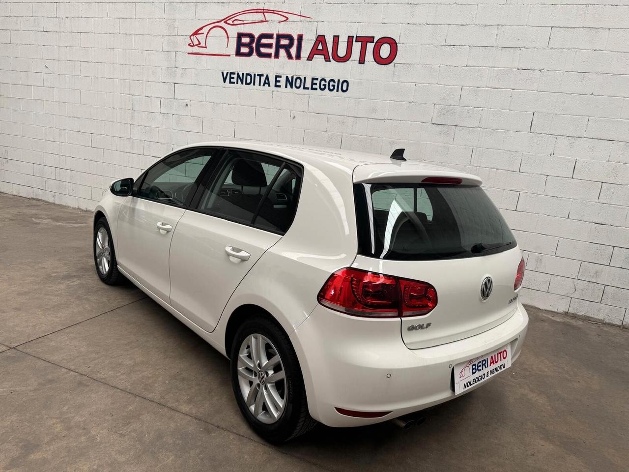 Volkswagen Golf Business cambio automatico DSG 5p High.