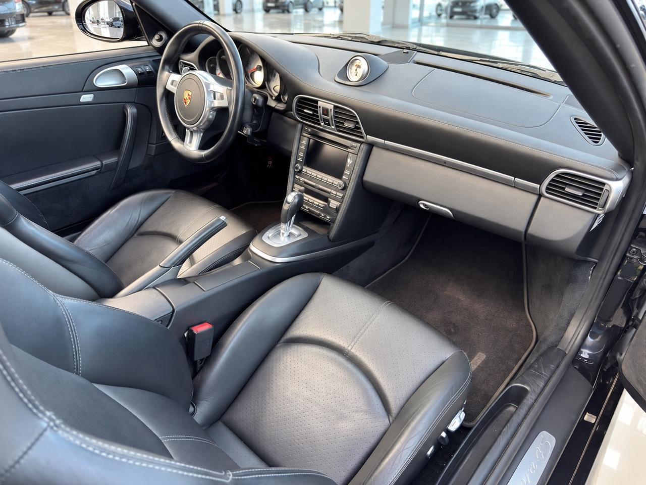Porsche 911 Carrera 4S Coupé PDK, Italiana
