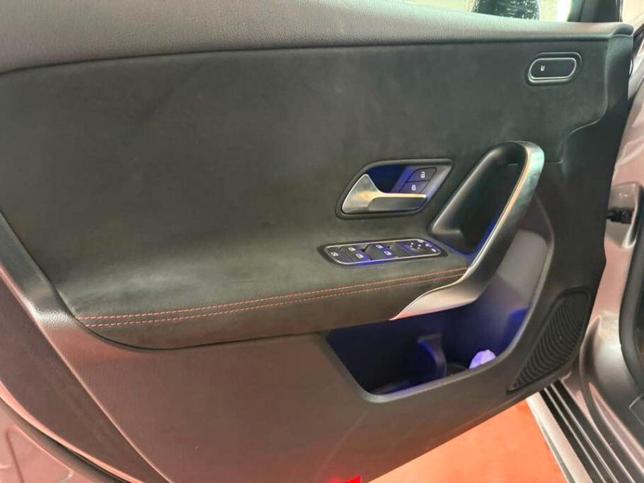 Mercedes-benz A 180 d Automatic AMG Line Premium