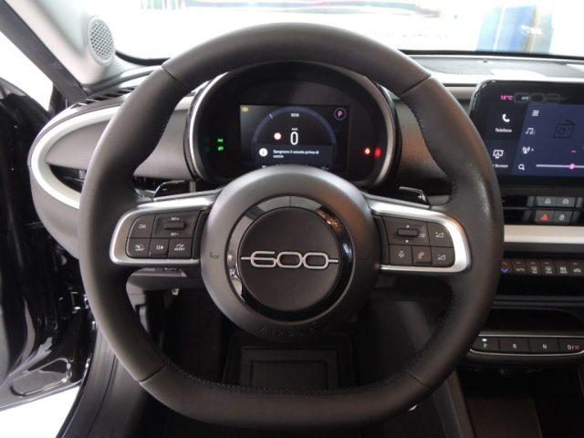 FIAT 600 Hybrid DCT MHEV