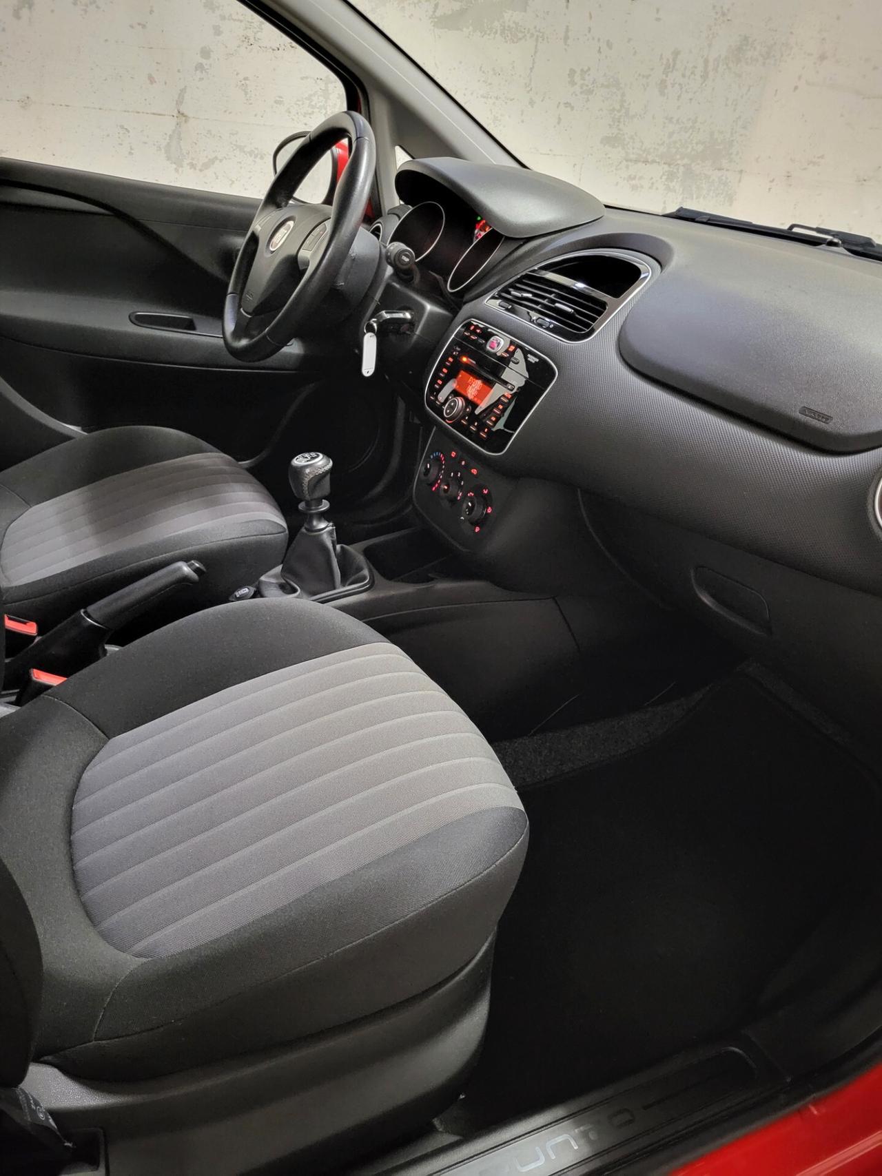 Fiat Punto 1.2 8V 5 porte Street